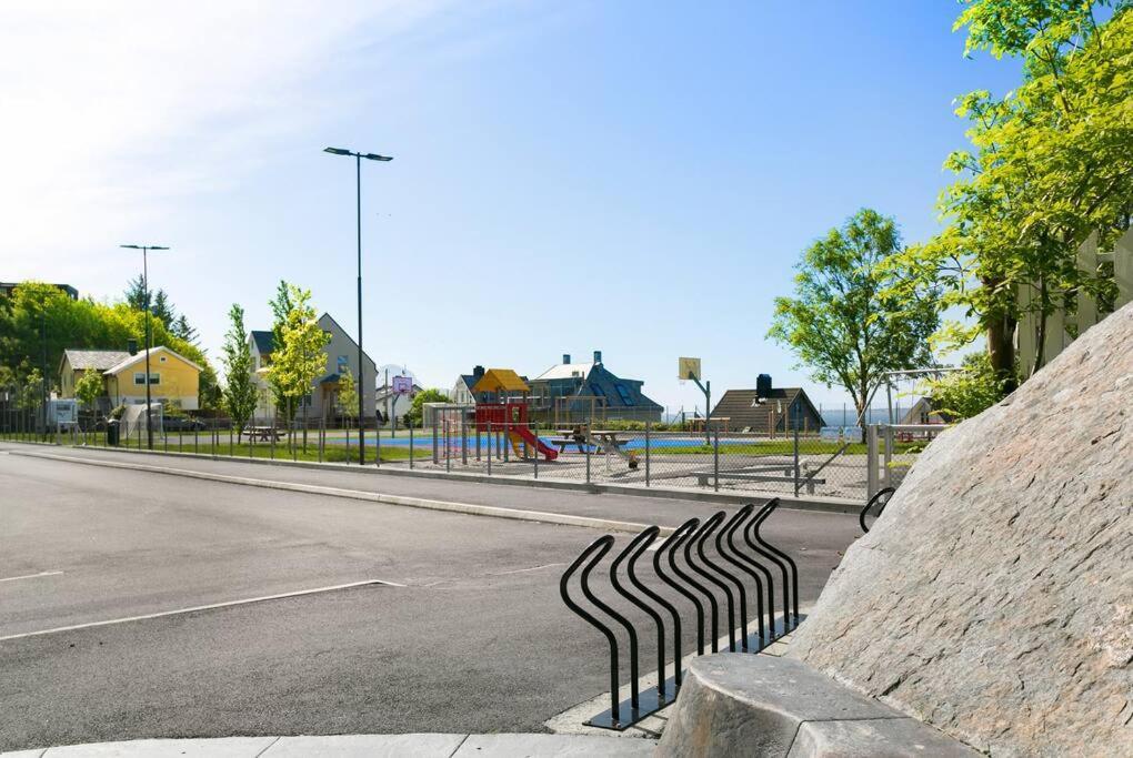 شقة Koselig Sentrum Leilighet. Ålesund المظهر الخارجي الصورة